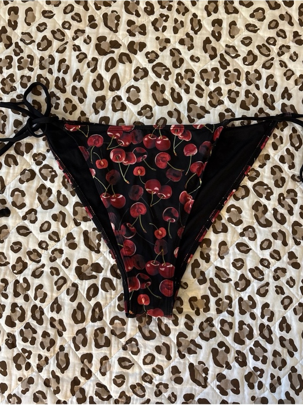 Black Cherry Print Side-Tie Bikini Bottoms From Garage! Size: Medium
